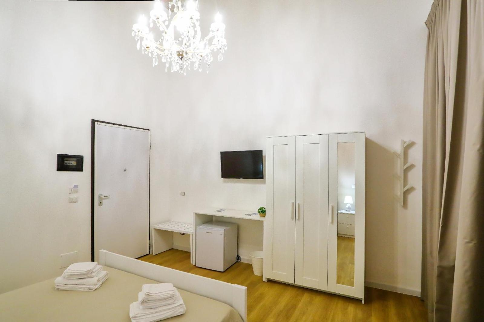 Clemente House Catania Centro Meravigliosa Camera Matrimoniale المظهر الخارجي الصورة