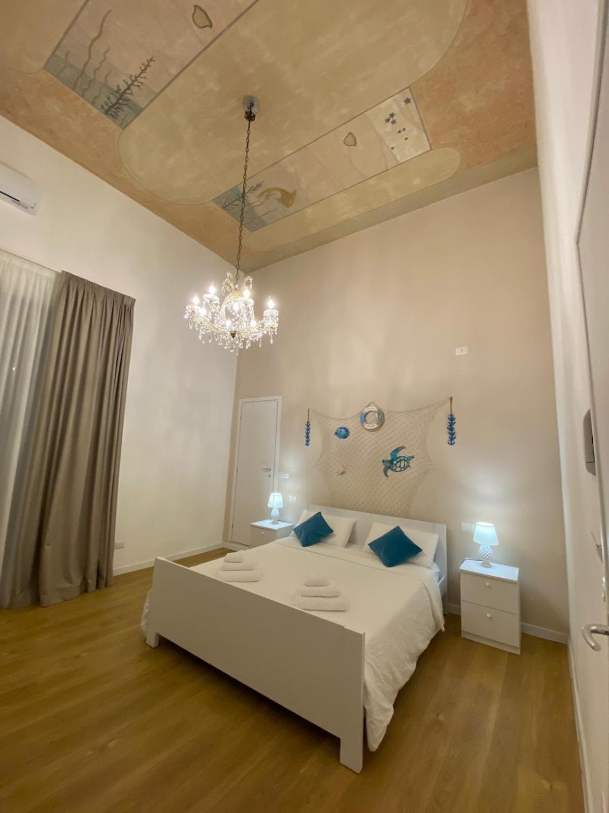 Clemente House Catania Centro Meravigliosa Camera Matrimoniale المظهر الخارجي الصورة
